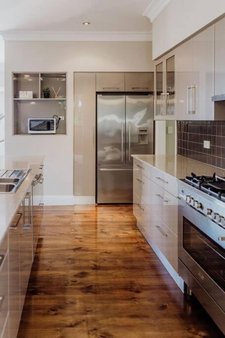 Apartment On James Bicheno Dış mekan fotoğraf